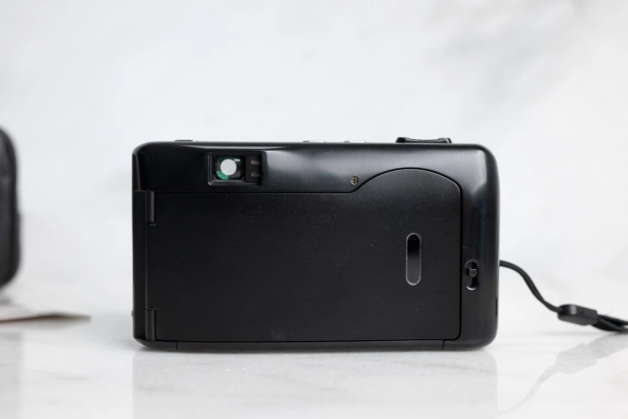 Leica Z2X Point and Shoot 35mm Film Camera with Leica Case, Strap